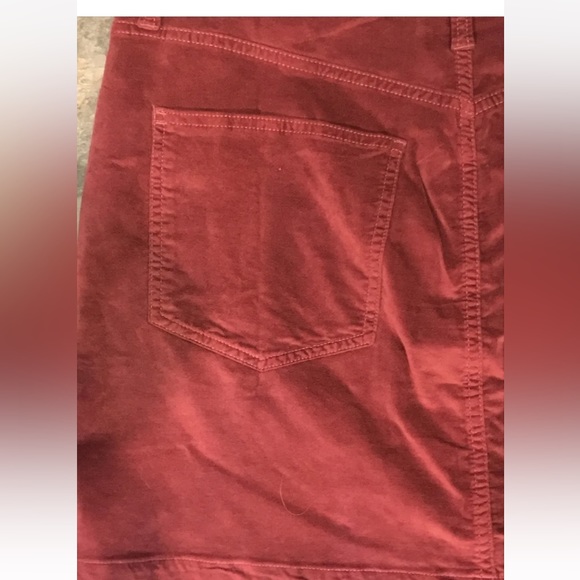 MADEWELL burgundy Mini Skirt 1/2 zip button Velvet Stretchy size 30 back pockets - Picture 10 of 10